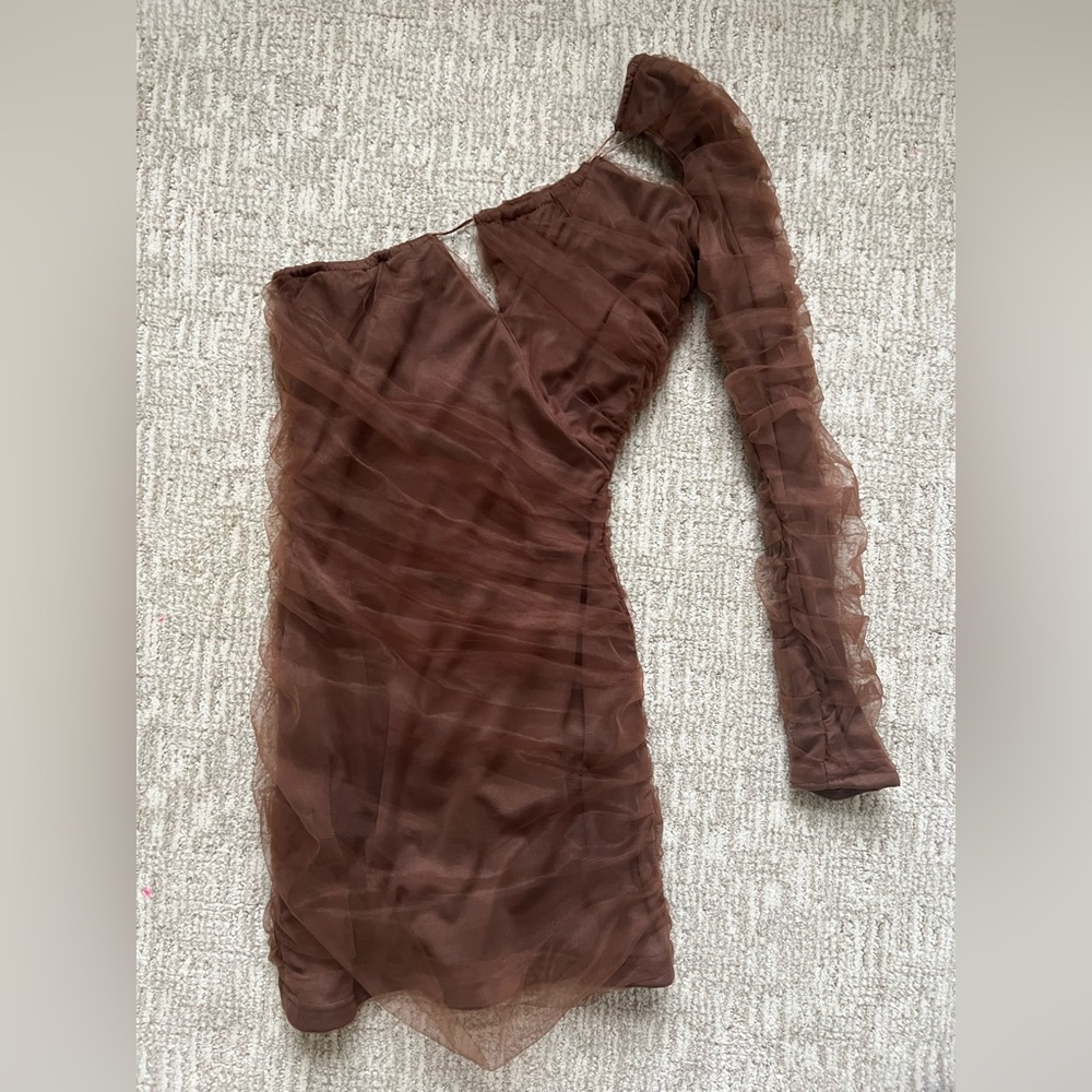 Zara cut out tulle dress, worn one, excellent condition.